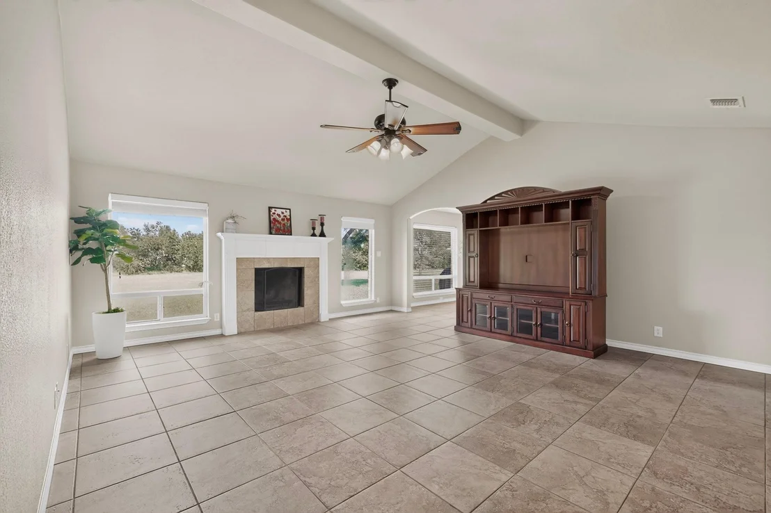Photo of 350 Richard RD