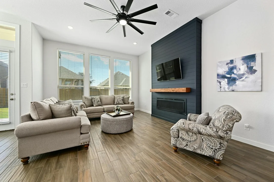 Photo of 4304 Sutter CV