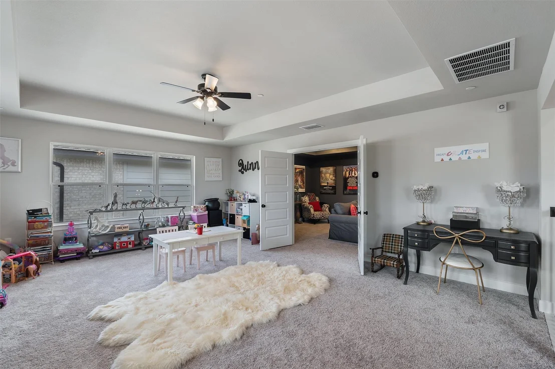 Photo of 17804 Hattie TRCE