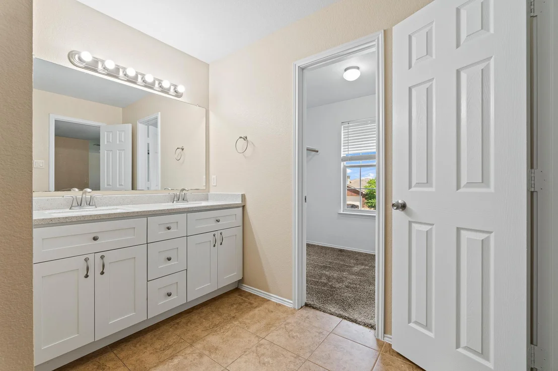 Photo of 9305 Devonshire CT