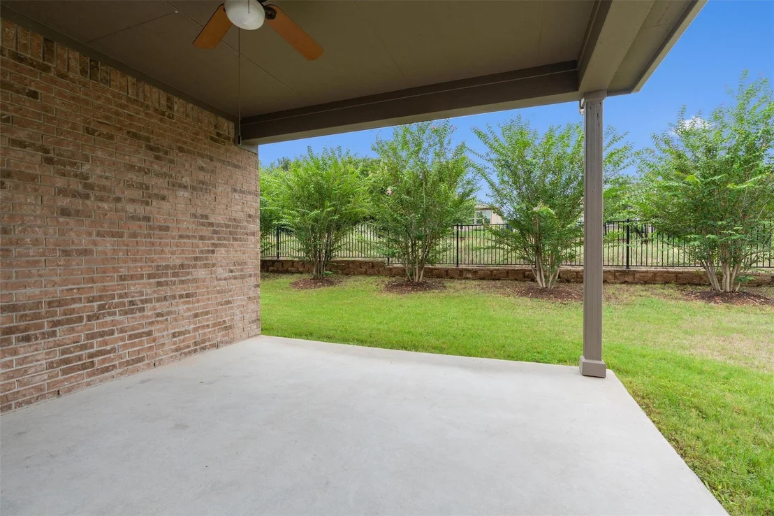 Photo of 511 Davis Mountain CIR