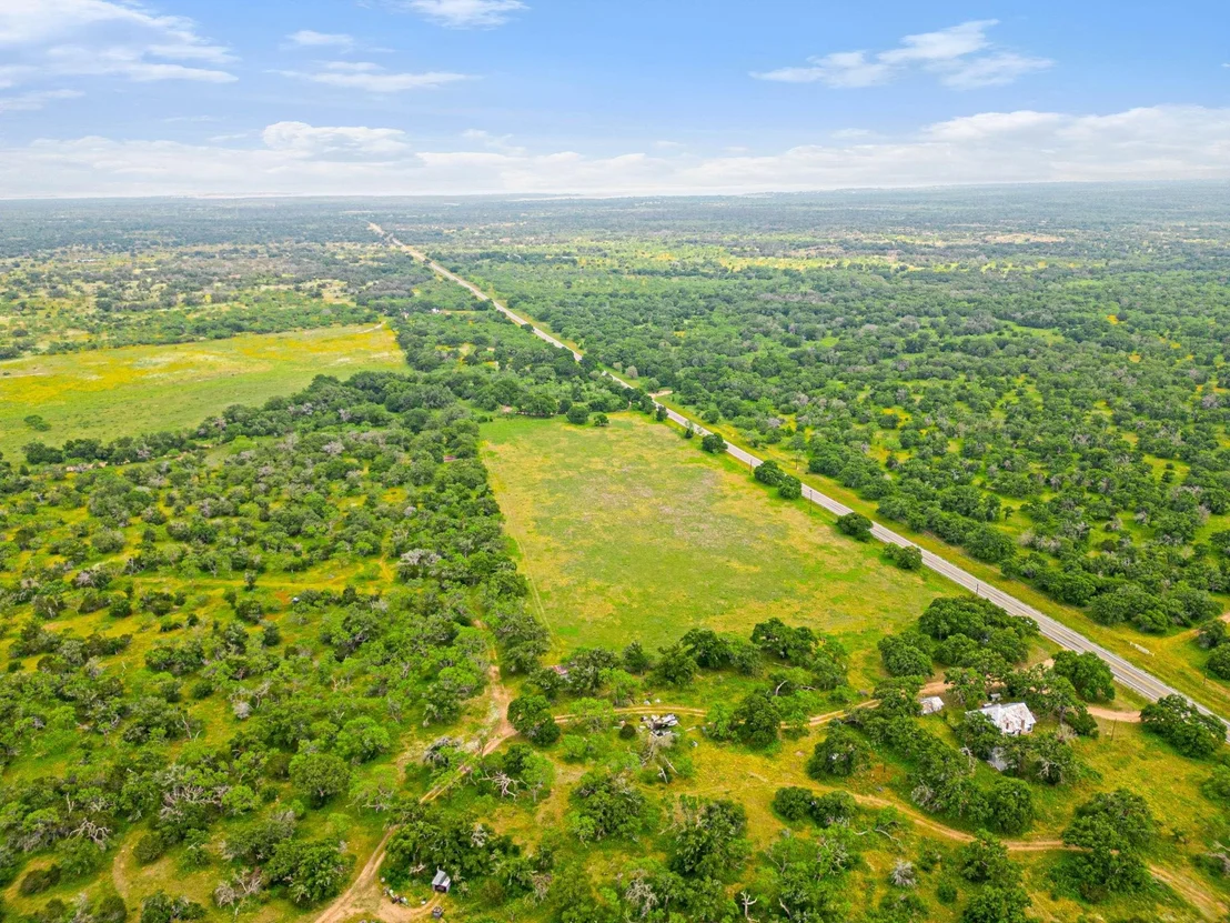 Photo of 9325 Ranch Road 2241 RNCH