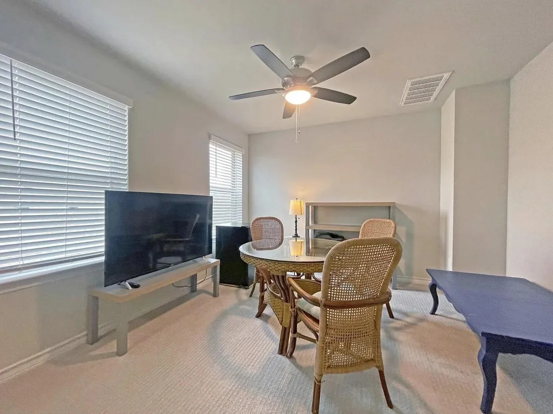 Photo of 7516 Saginaw DR