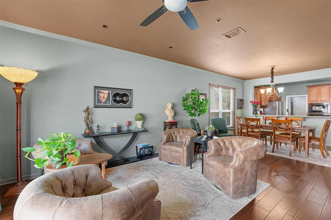 Photo of 214 Fieldstone DR