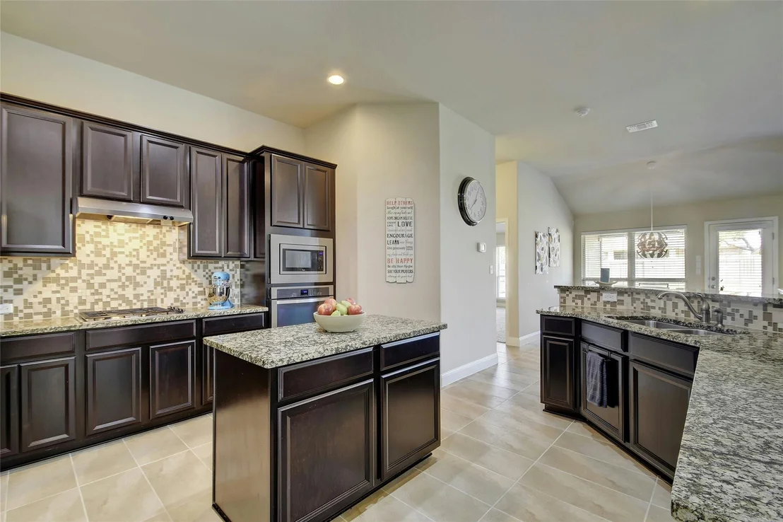 Photo of 578 Ledge Stone DR