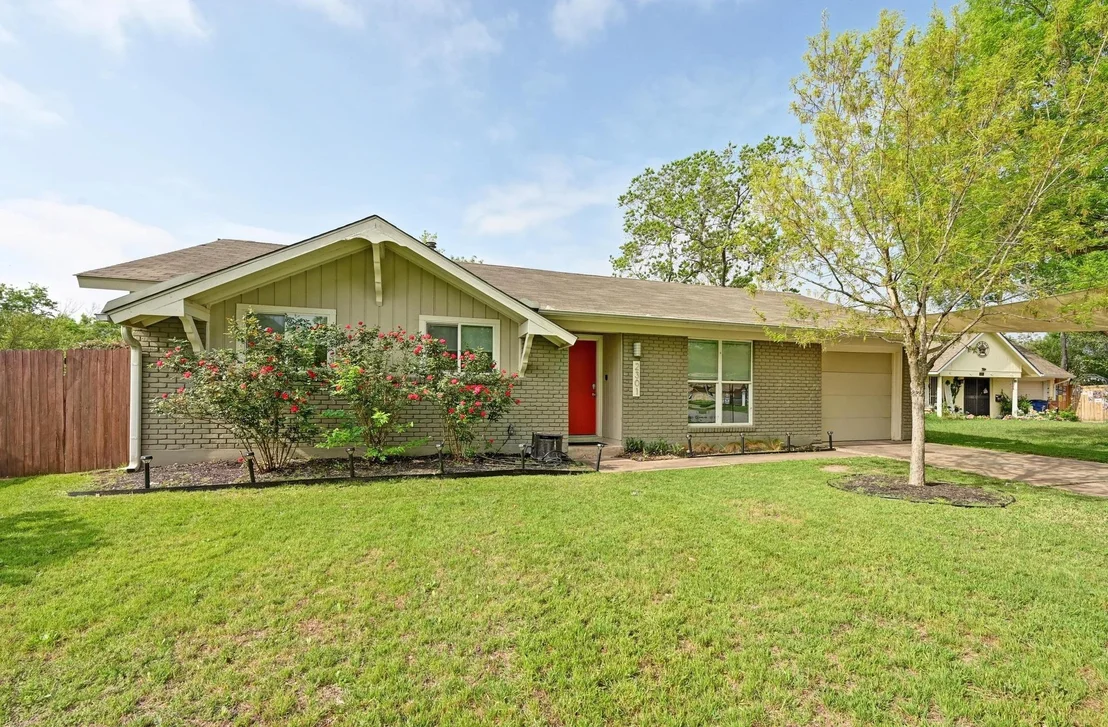 Photo of 2301 Trafalgar DR