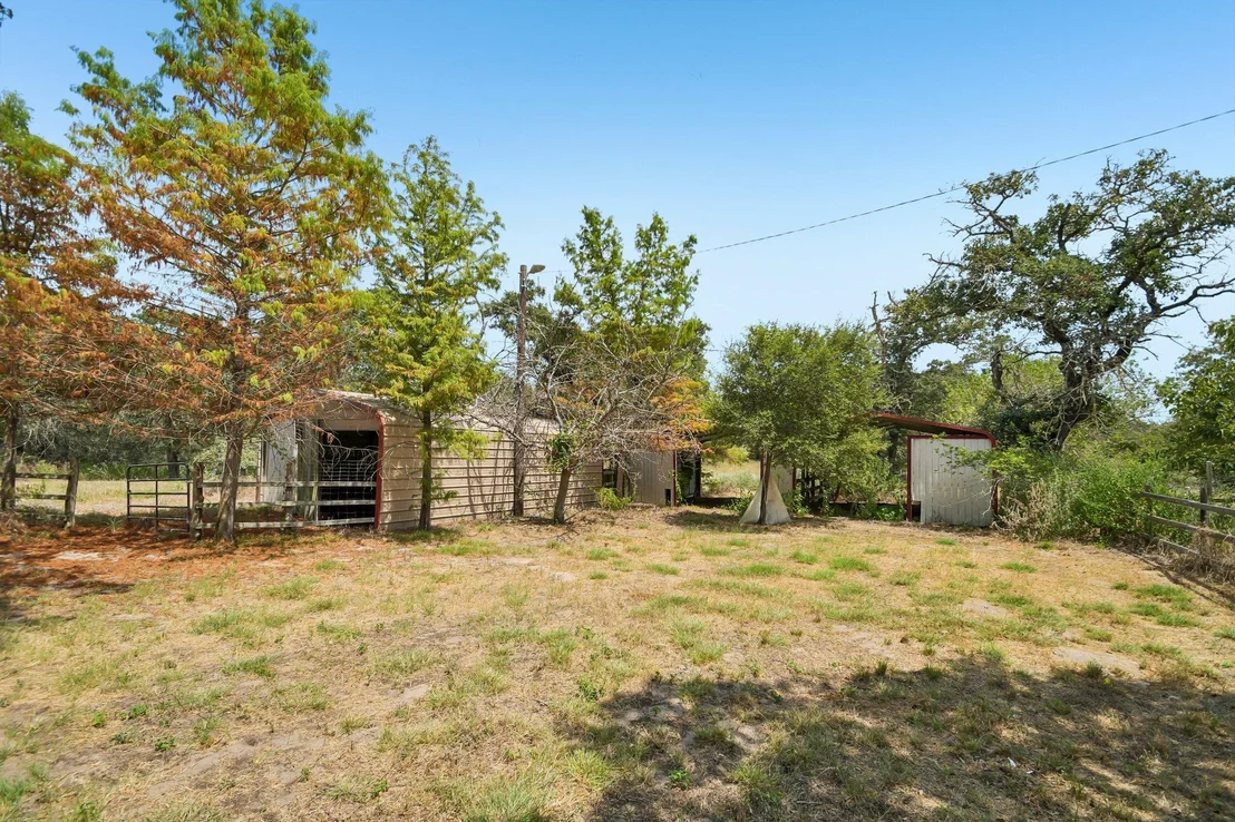 Photo of 664 Hidden Oaks DR
