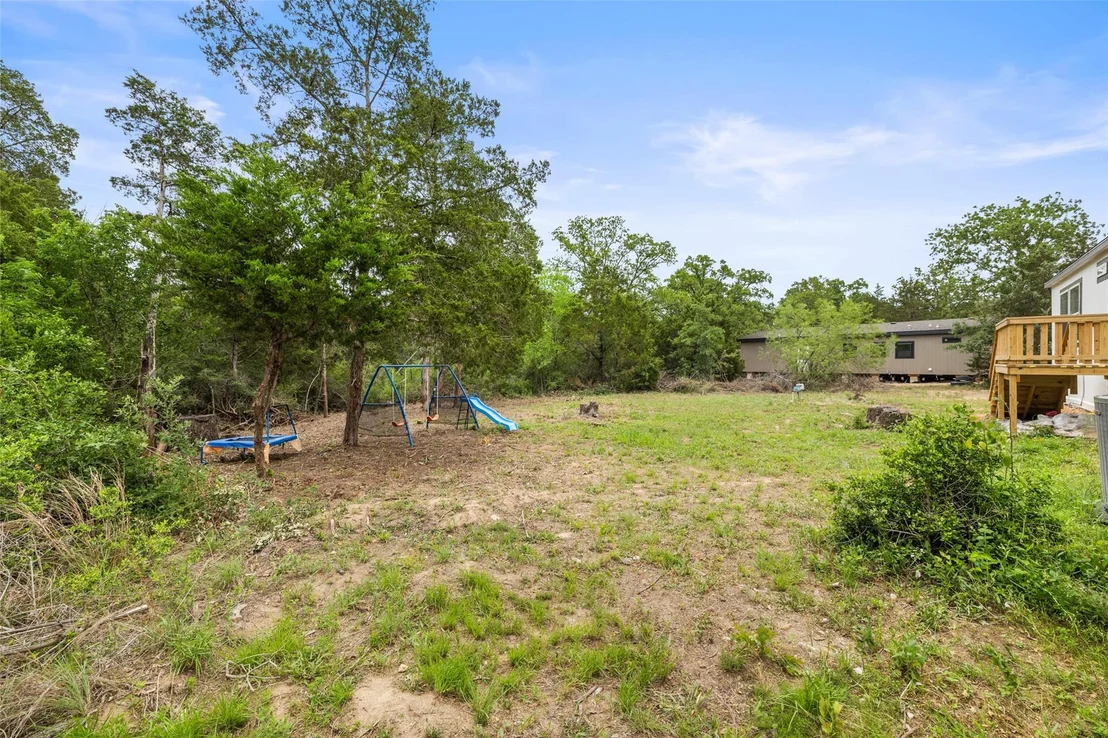 Photo of 281 Green Oaks DR