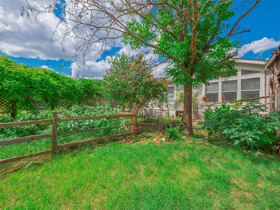 Photo of 1411 County Road 256