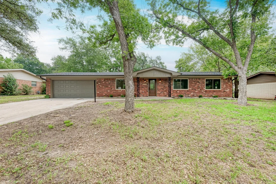 Photo of 3109 Anacacho DR
