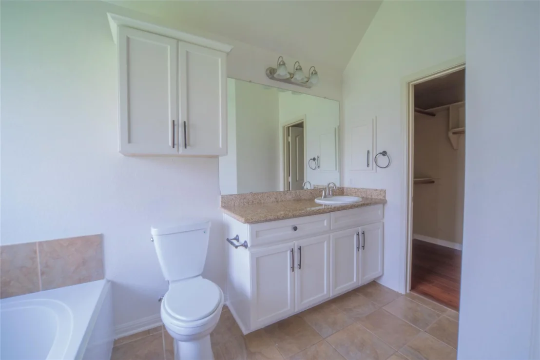 Photo of 3416 Castleton DR