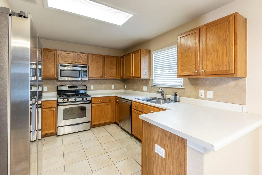 Photo of 102 Remington DR