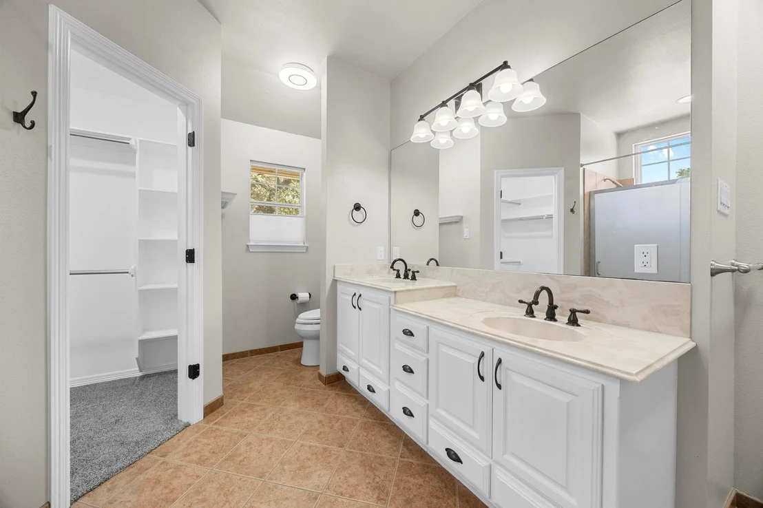 Photo of 125 Ridgewood CV