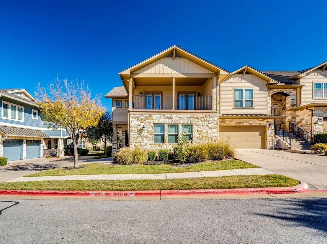 Photo of Unit 1903 at 2930 Grand Oaks LOOP