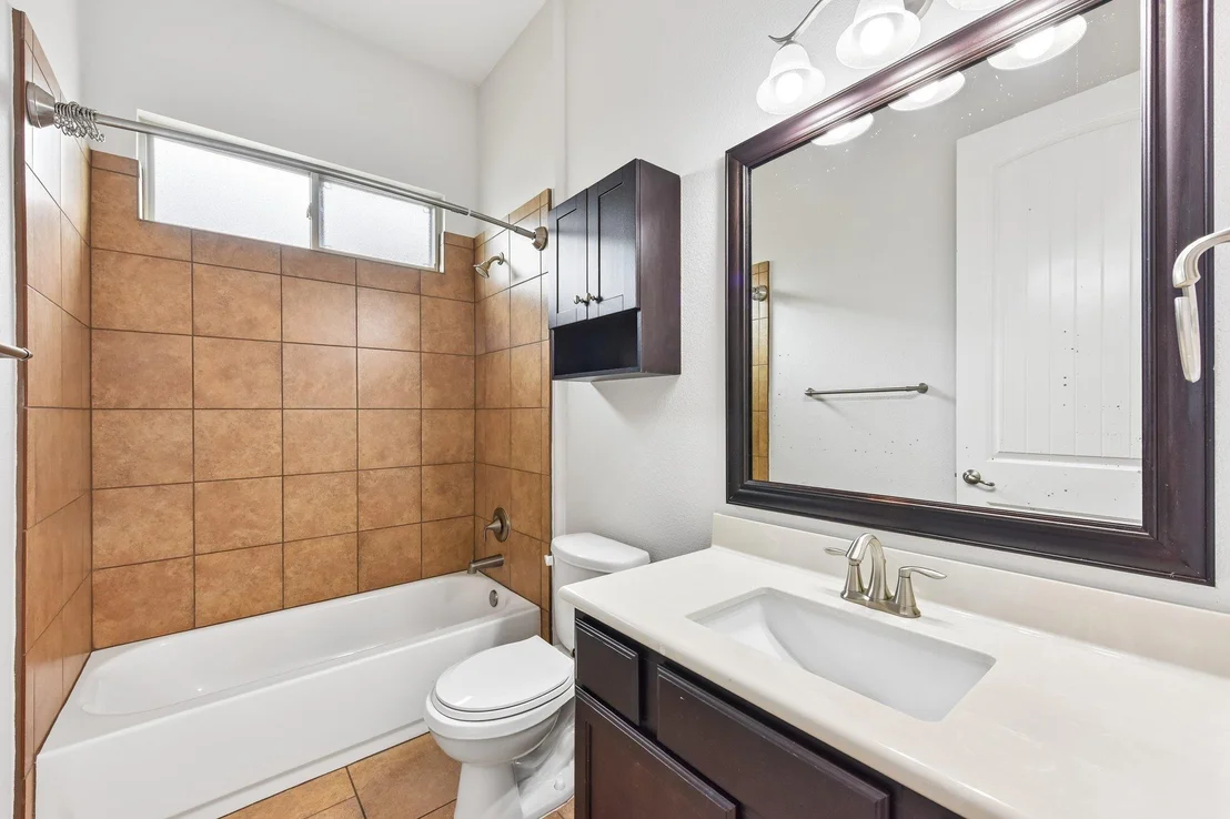 Photo of 266 Willow Walk CV