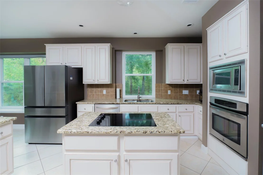 Photo of 10619 Skyflower DR