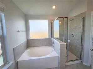 Photo of 8211 Knoxville TRL
