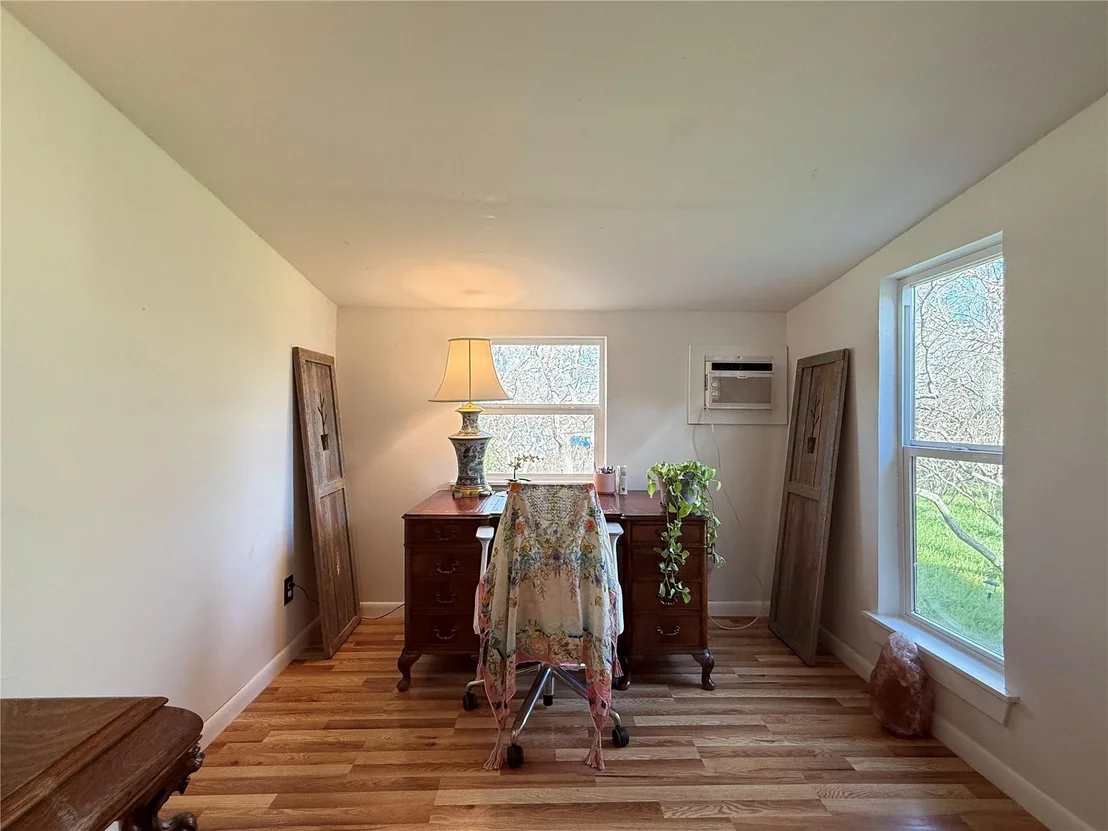 Photo of 1153 Skyline RD