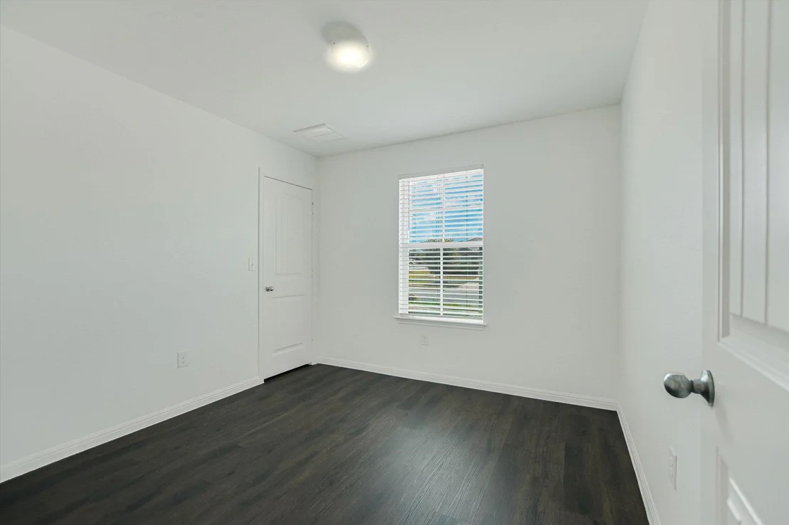 Photo of 2216 Dickinson TER