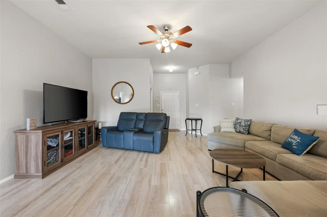 Photo of 144 Calcite LN