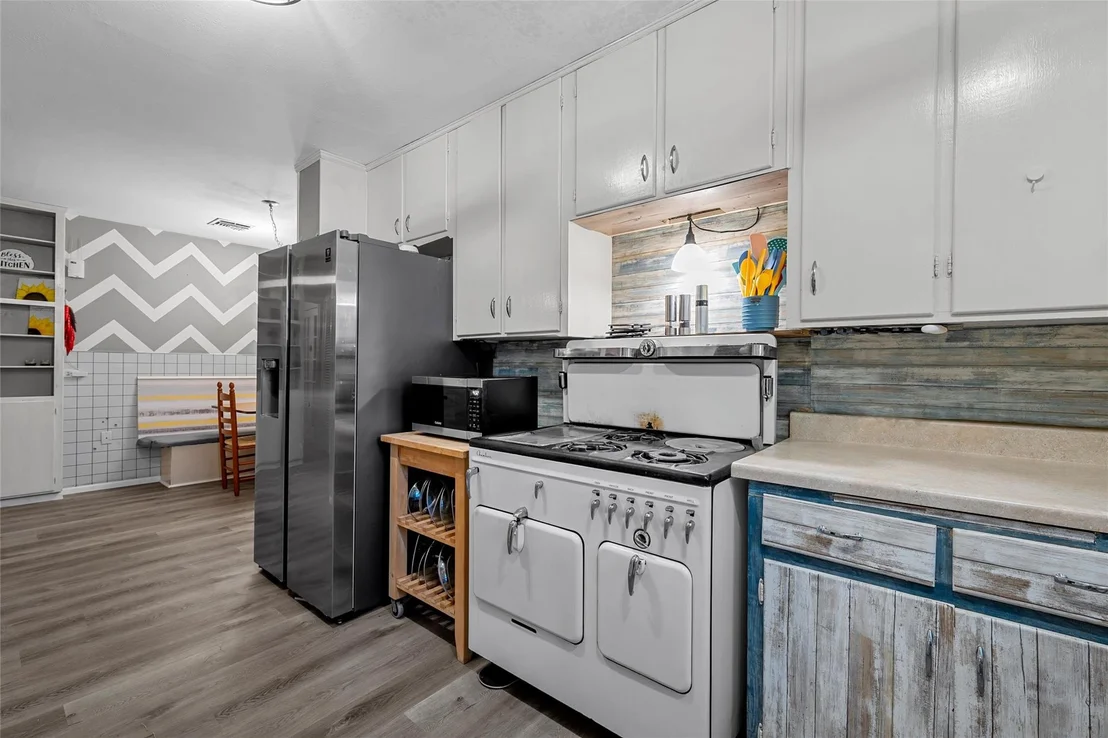 Photo of 301 N 40th ST