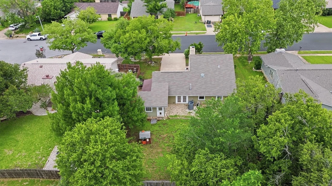 Photo of 4011 Hillside DR