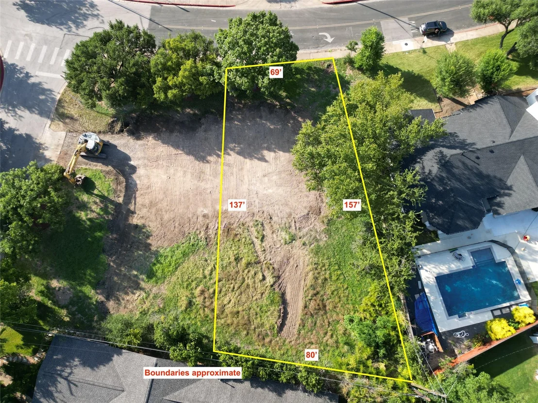Photo of 4801 Fairview DR
