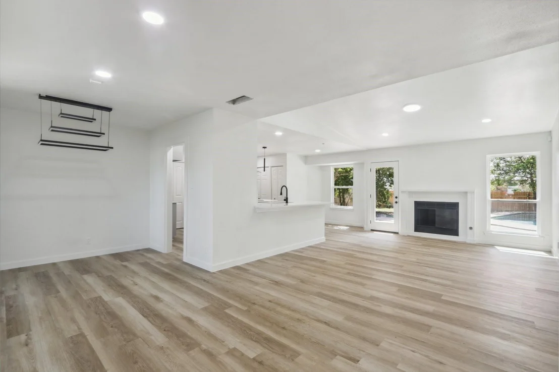 Photo of 9807 Kendal DR