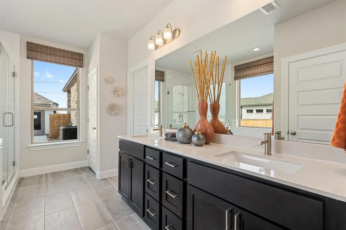 Photo of 484 Treadwell LN