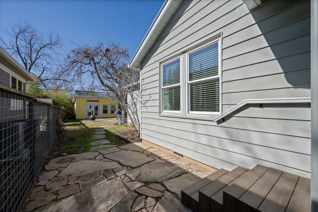 Photo of 1505 Pasadena DR