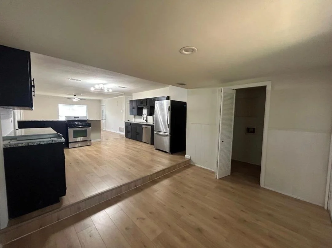 Photo of 606 Springdale RD