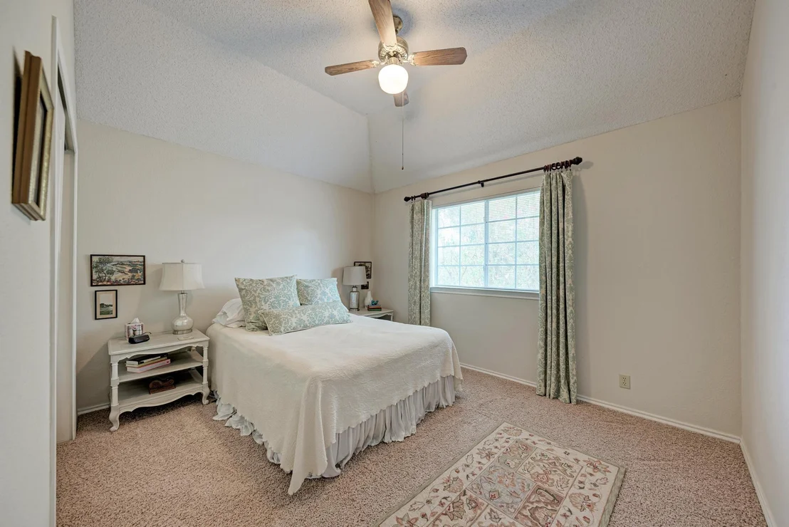 Photo of 404 Cripple Creek RD