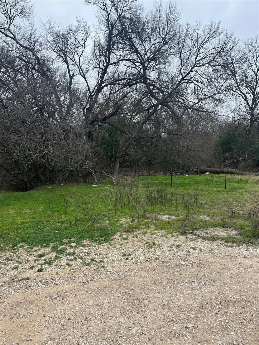 Photo of 8303 Bluff Springs RD