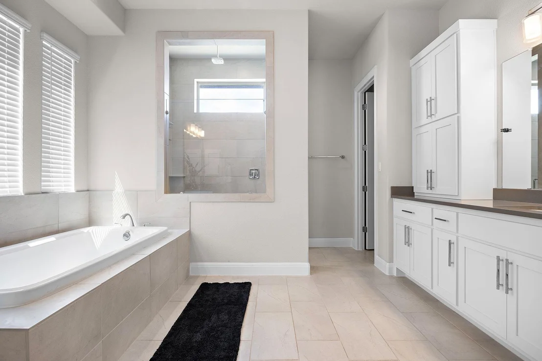 Photo of 109 Houston LOOP