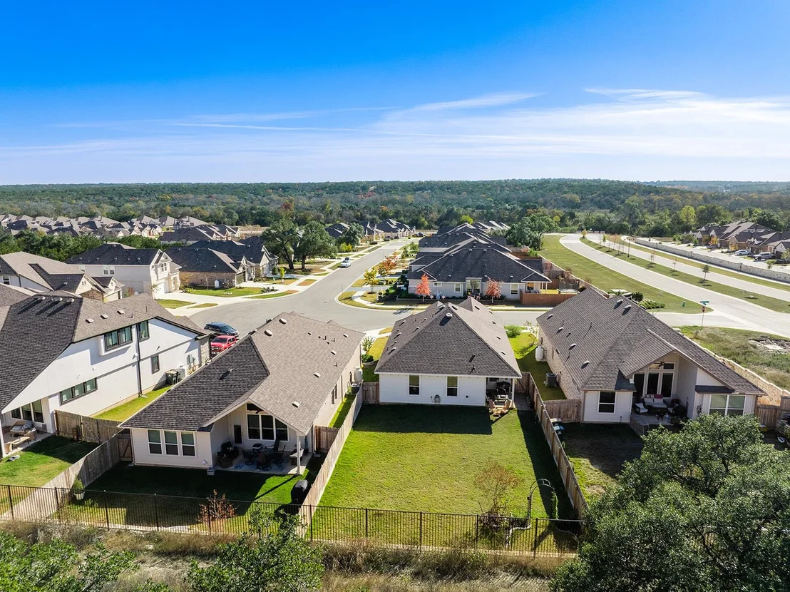 Photo of 972 Leaning Oak LN