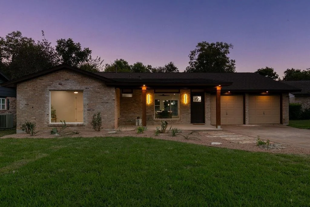 Photo of 2309 Village CIR