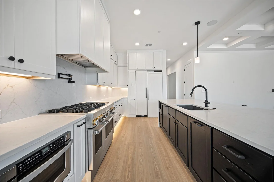 Photo of 10105 Cressida Bend