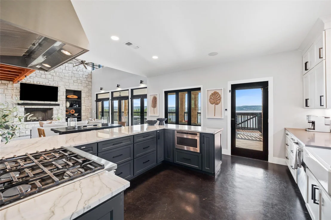 Photo of 516 Deckhouse DR