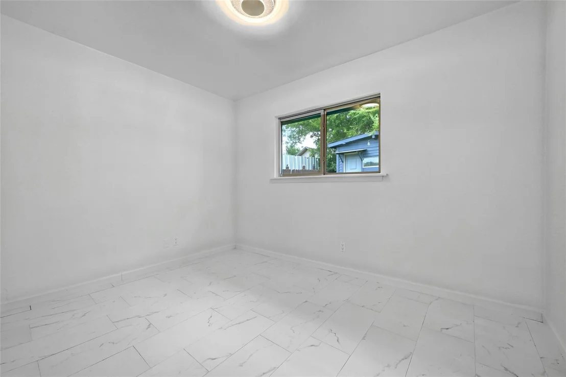 Photo of 7007 Carwill DR