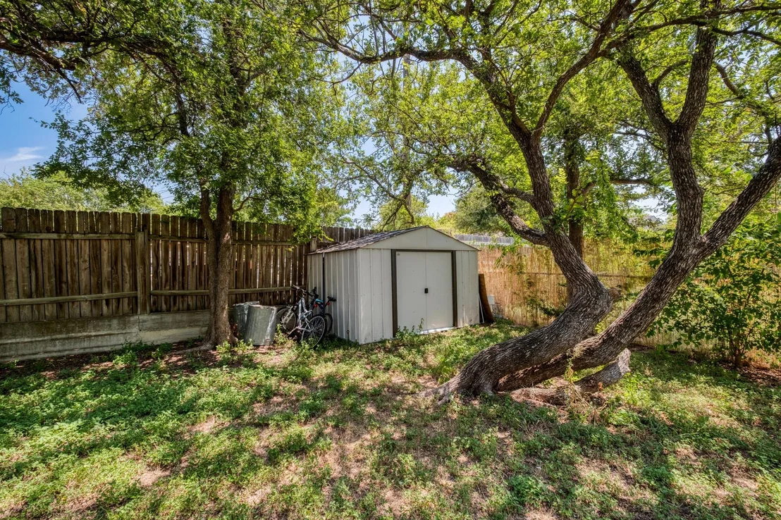 Photo of 905 Bellview Ave