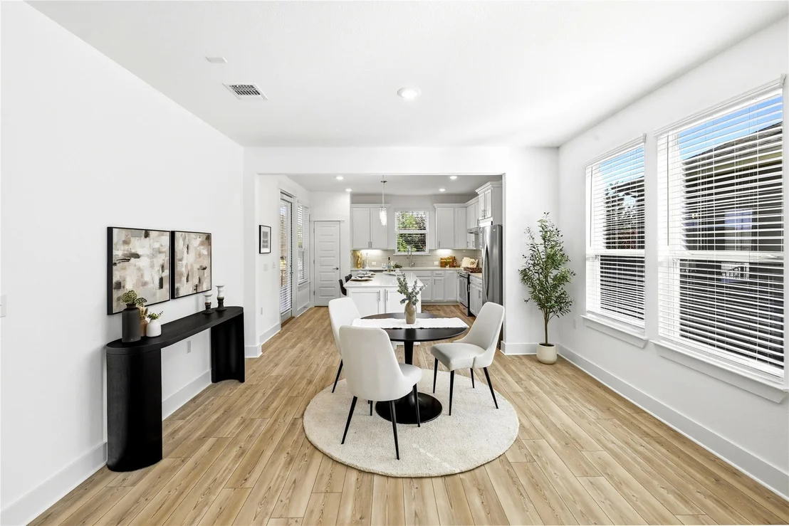 Photo of 702 Kitty Hawk RD