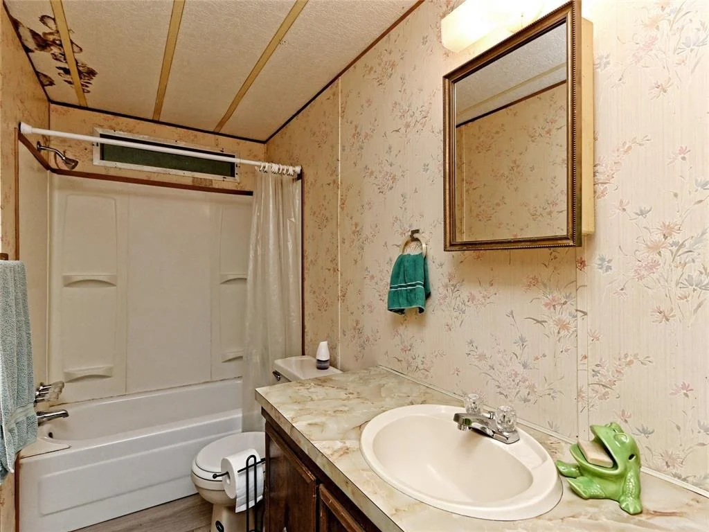Photo of 148 River RD