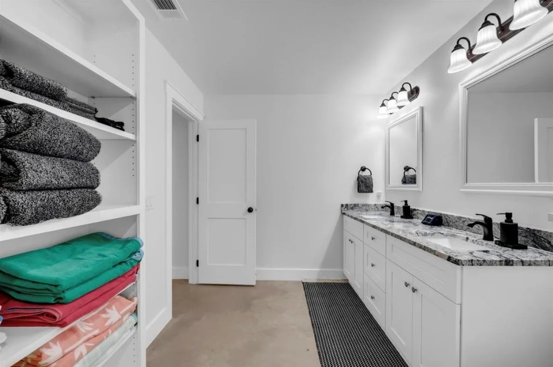Photo of 249 Hill DR