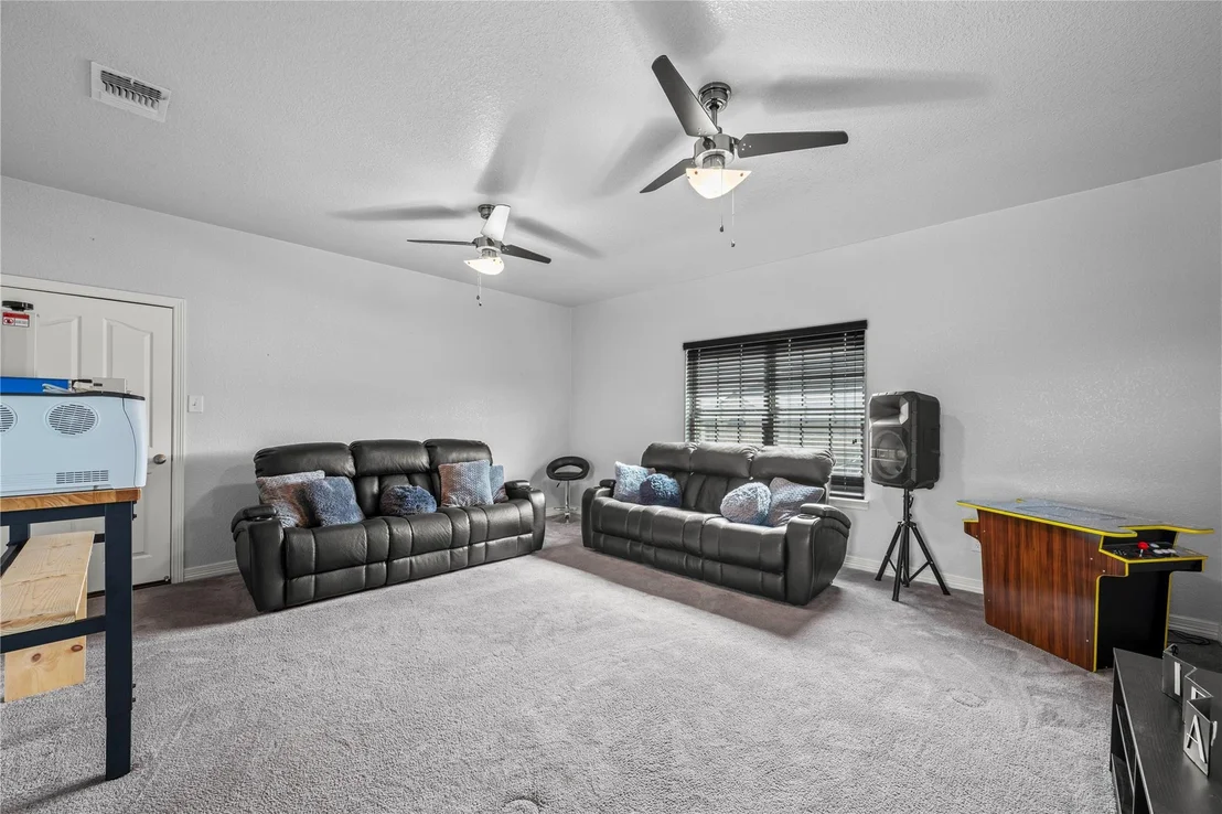 Photo of 4906 Deerwood LOOP