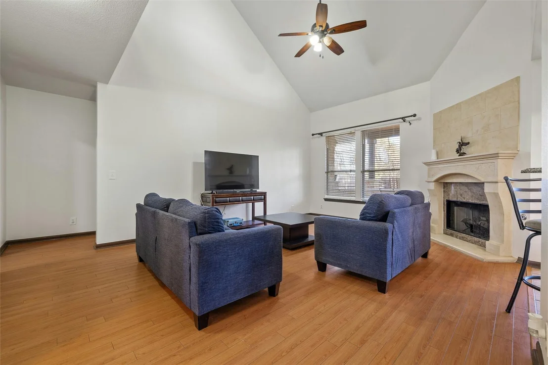 Photo of 100 Hickory Tree DR