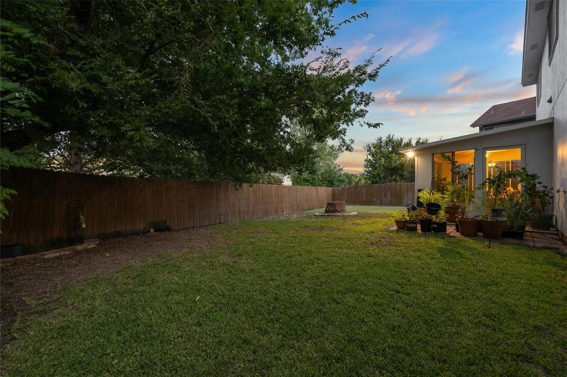 Photo of 1553 Jerusalem DR