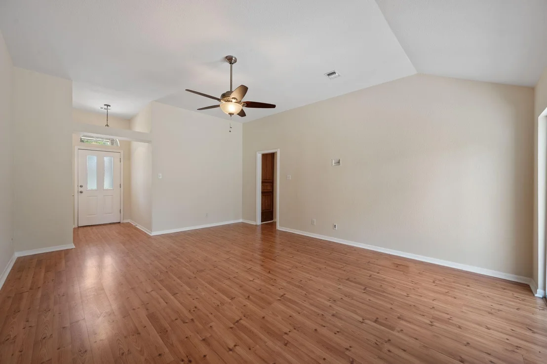Photo of 201 Pecan LN