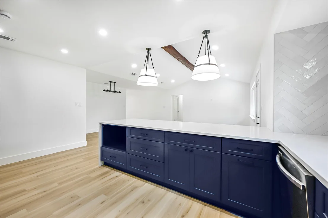 Photo of 3001 Cedarlawn CIR