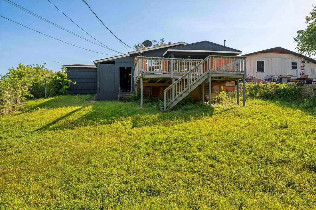 Photo of 402 Philco DR