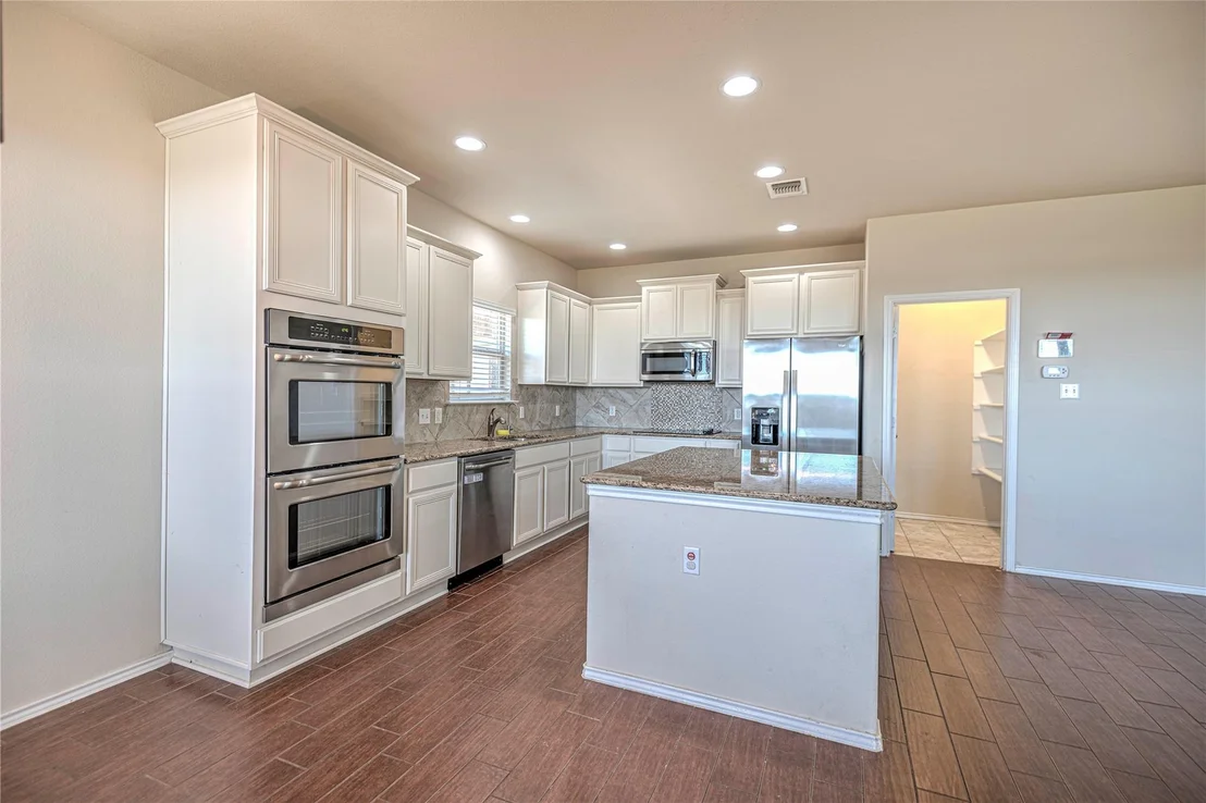 Photo of 9207 Lake Pointe DR